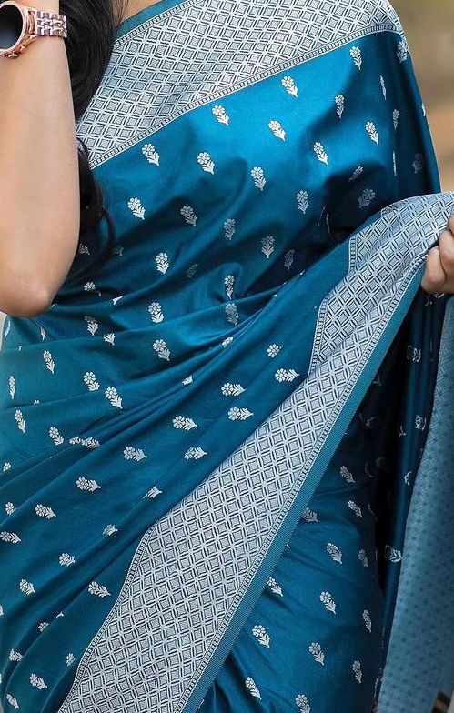 BANARASI HEAVY DESIGN SAREE