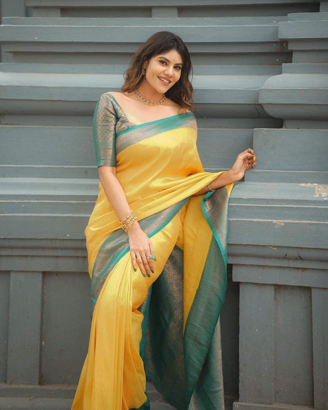 BANARASI HEAVY SILK SAREE